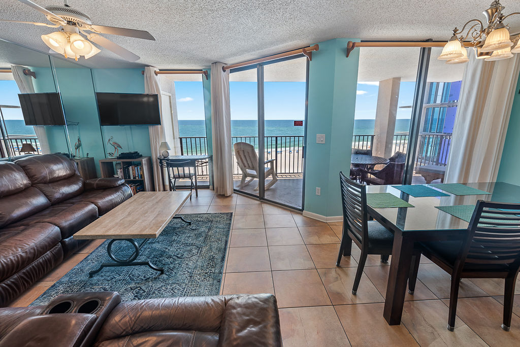 The ocean view from our vacation rentals in Orange Beach AL